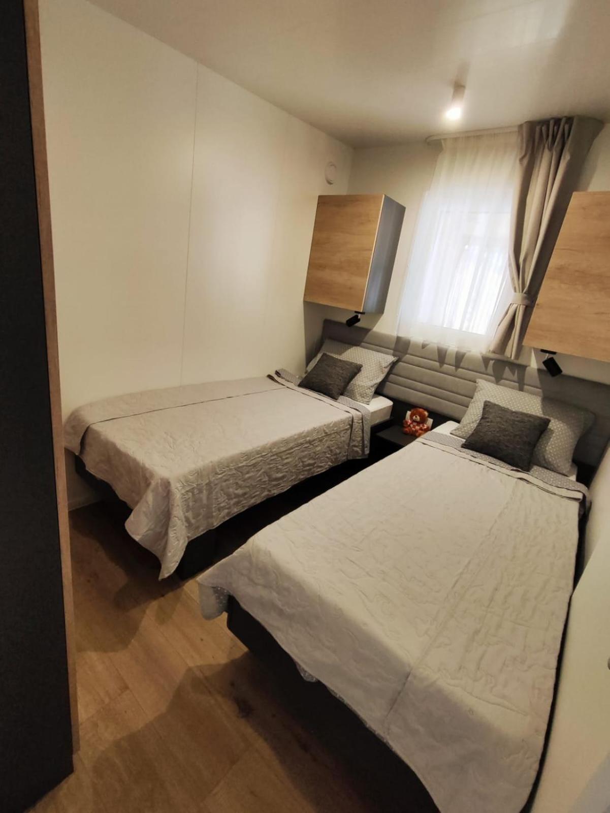 ביוגראד נה מורו Mobile Home Kala מראה חיצוני תמונה